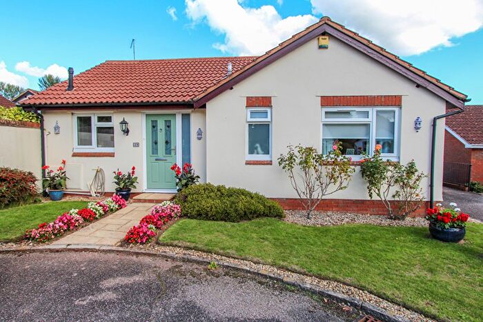2 Bedroom Bungalow For Sale In Lark Rise, Newton Poppleford, EX10