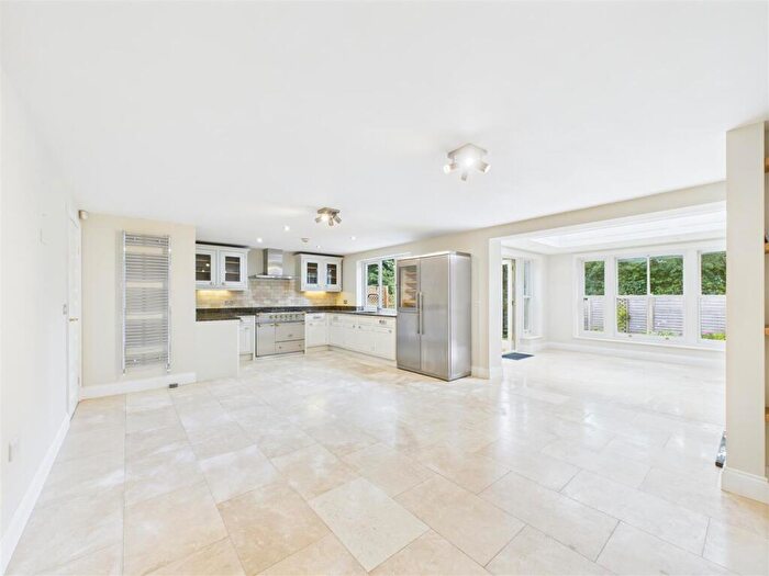 4 Bedroom Detached House For Sale In Dore Road, Dore, Sheffield, S17