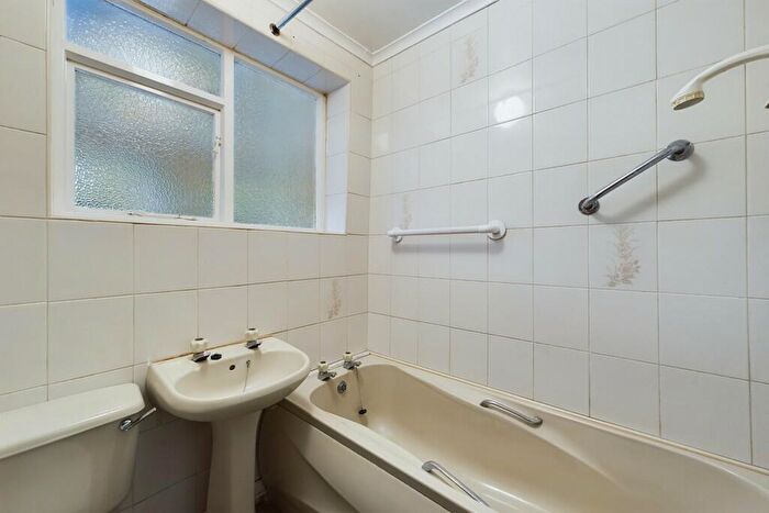 1 Bedroom Semi-Detached Bungalow To Rent In Alpine View, Bolton Le Sands, Carnforth, LA5