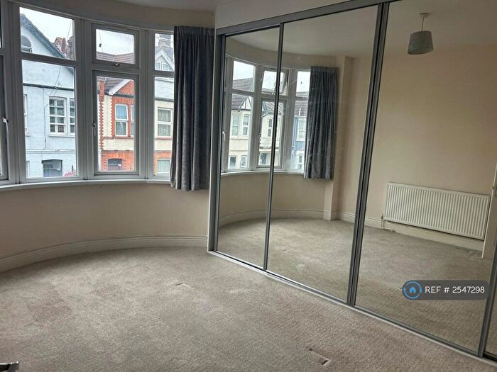 4 Bedroom Terraced House To Rent In Westbourne Grove, Westcliff On Sea, SS0