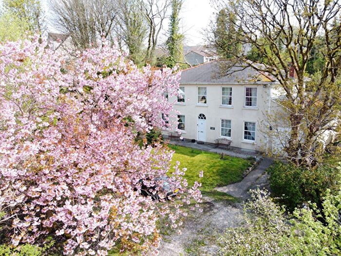 4 Bedroom Detached House For Sale In Old Brewery Lane, Rhymney, NP22