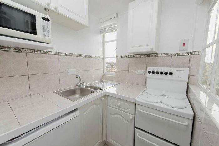 1 Bedroom Flat To Rent In Sloane Avenue, Chelsea, London, SW3