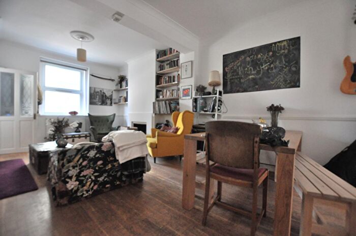 4 Bedroom Detached House To Rent In Gascoigne Place, London, E2