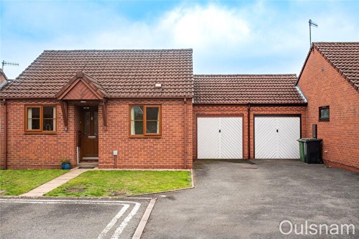 2 Bedroom Bungalow For Sale In Forge Drive, Bromsgrove, Worcestershire, B61