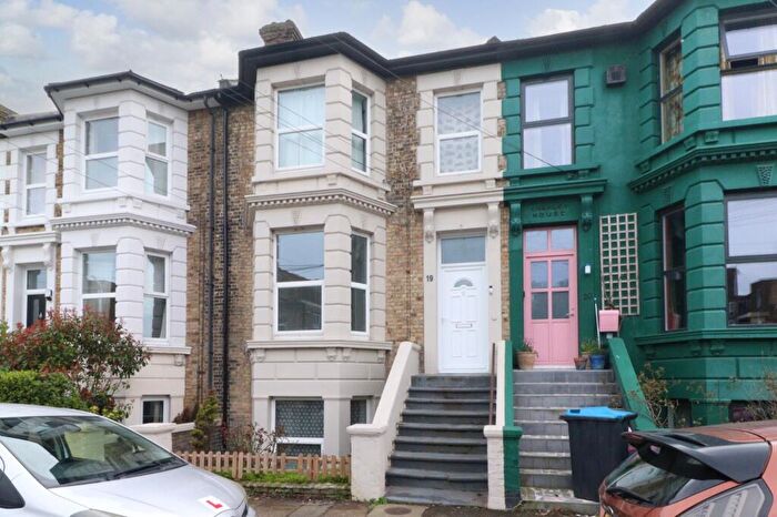 1 Bedroom Terraced House For Sale In Clarendon Road, Cliftonville, Margate, Kent, CT9