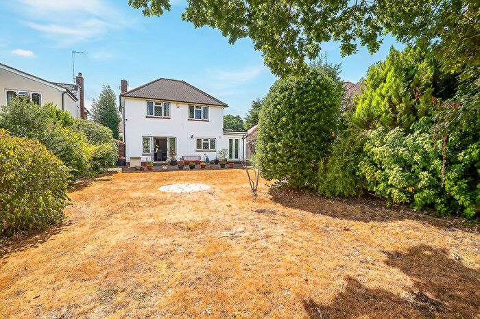 4 Bedroom Detached House For Sale In Poyntell Crescent, Chislehurst, BR7