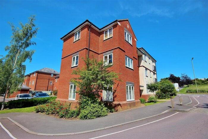 2 Bedroom Flat To Rent In Wolage Drive, Grove, Wantage, Oxfordshire, OX12