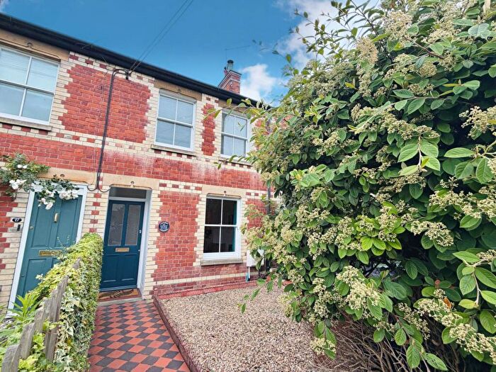 3 Bedroom End Of Terrace House For Sale In Wantage Road, Wallingford, OX10