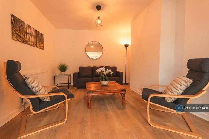 5 Bedroom Terraced House To Rent In Southmead Road, Westbury-On-Trym, Bristol, BS10