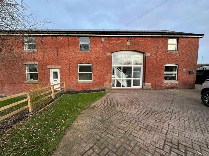 3 Bedroom Property To Rent In Wham House Farm Cottage, Moss Lane., Little Hoole, Preston, PR4