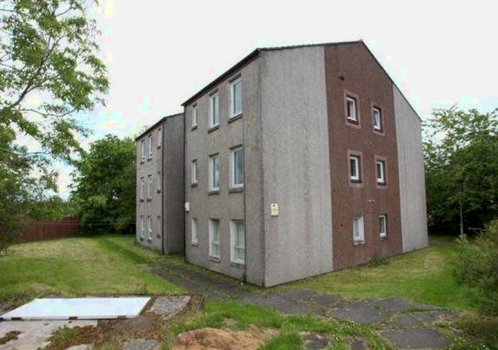 Flat To Rent In Lewis Avenue, Wishaw, ML2