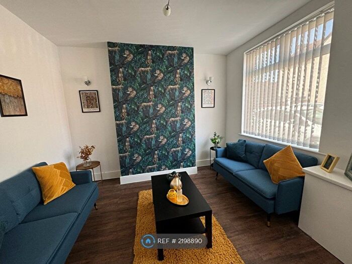 3 Bedroom Terraced House To Rent In Windsor Street, Nuneaton, CV11