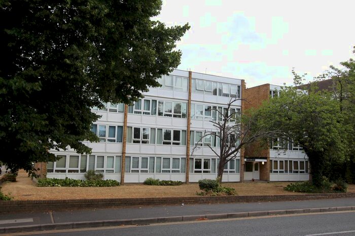 2 Bedroom Flat To Rent In Heath House Main Road, Sidcup, DA14