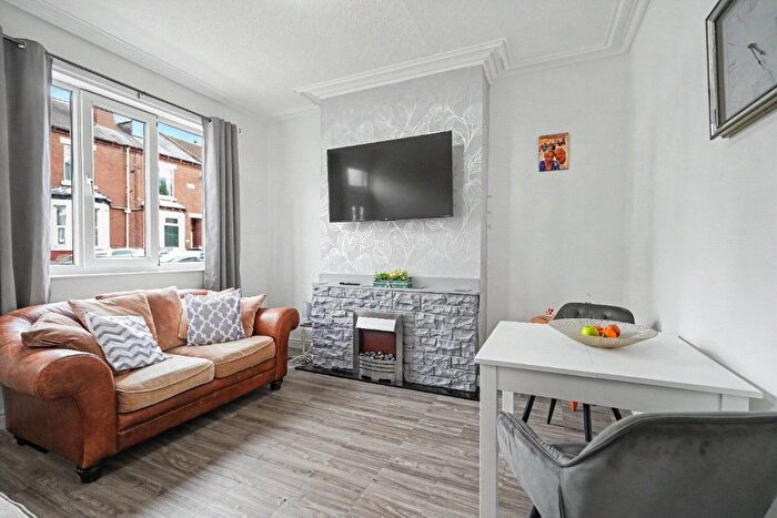 3 Bedroom Terraced House For Sale In Cambridge Street, Normanton, West Yorkshire, WF6