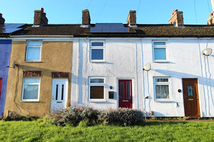 2 Bedroom Terraced House For Sale In Station Road, Sandy, SG19