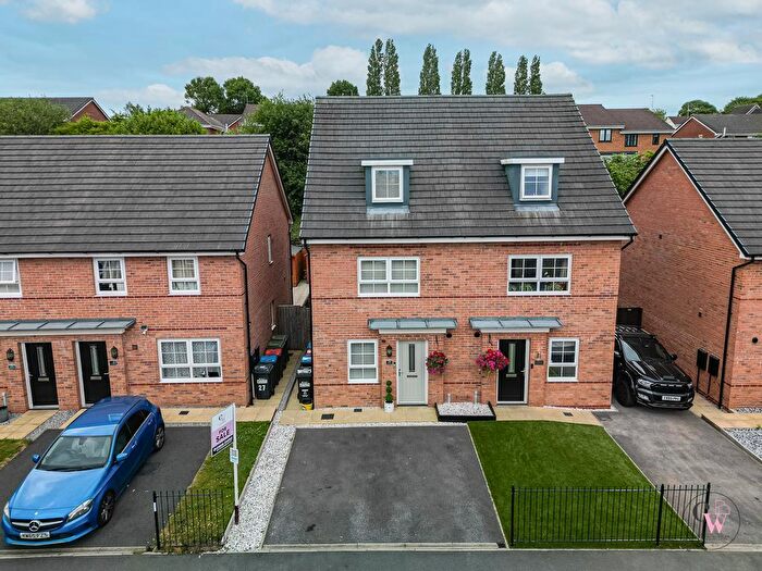 4 Bedroom Semi-Detached House For Sale In Violet Grove, Northwich, CW8