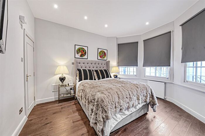 1 Bedroom Flat For Sale In Elgin Avenue, London, W9