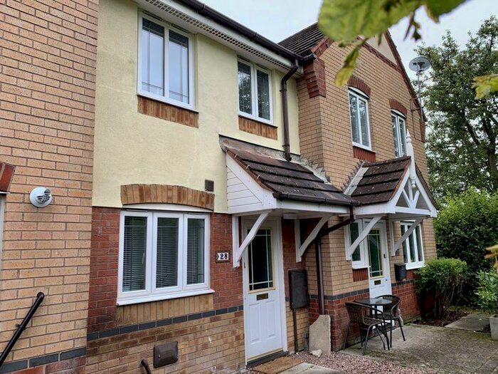 2 Bedroom Mews To Rent In Kensington Drive, Congleton, CW12