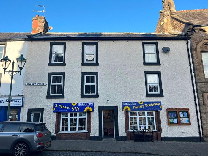 3 Bedroom Flat For Sale In The Old George, Market Place, Brampton, CA8