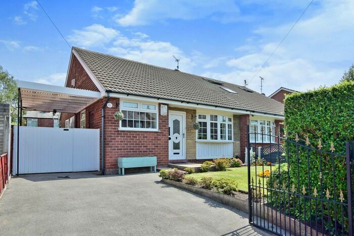 2 Bedroom Bungalow To Rent In Dialstone Lane, Stockport, Greater Manchester, SK2