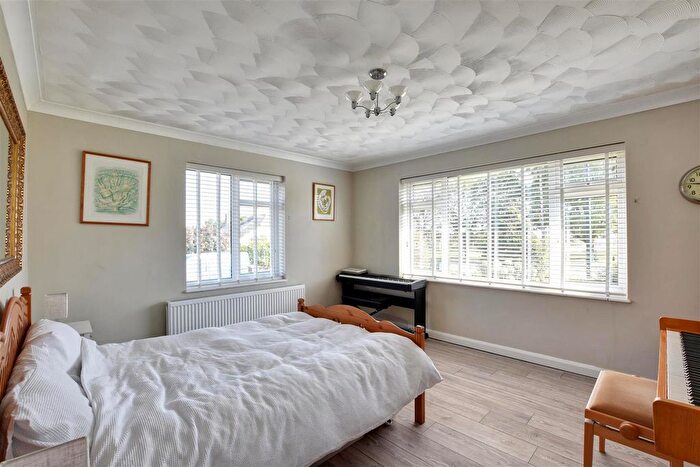4 Bedroom Detached House For Sale In Oast House Road, Icklesham, Winchelsea, TN36