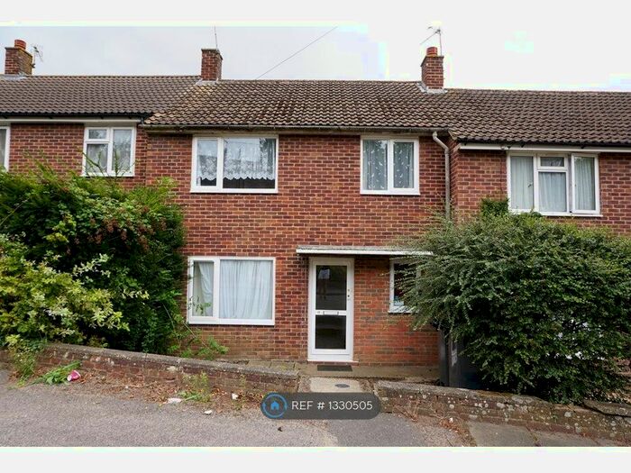 4 Bedroom Terraced House To Rent In Tunstall Road, Canterbury, CT2