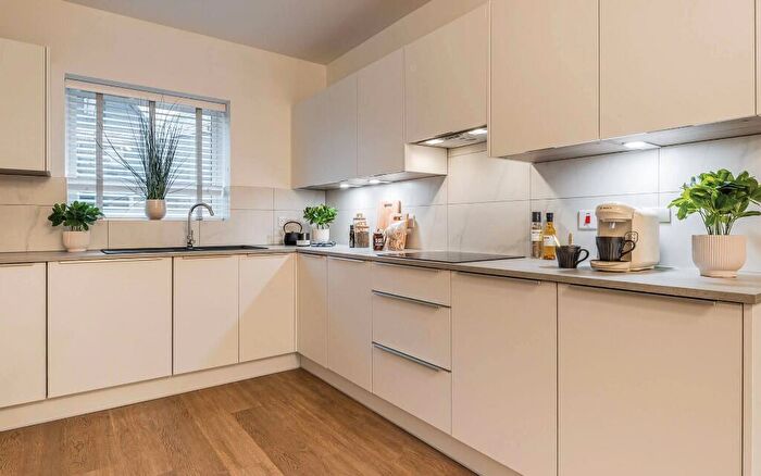 2 Bedroom Detached Bungalow For Sale In Ashby Road, Daventry, NN11