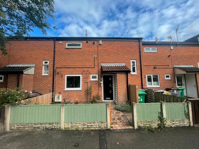 3 Bedroom Terraced House To Rent In Lambie Close, Wollaton, NG8