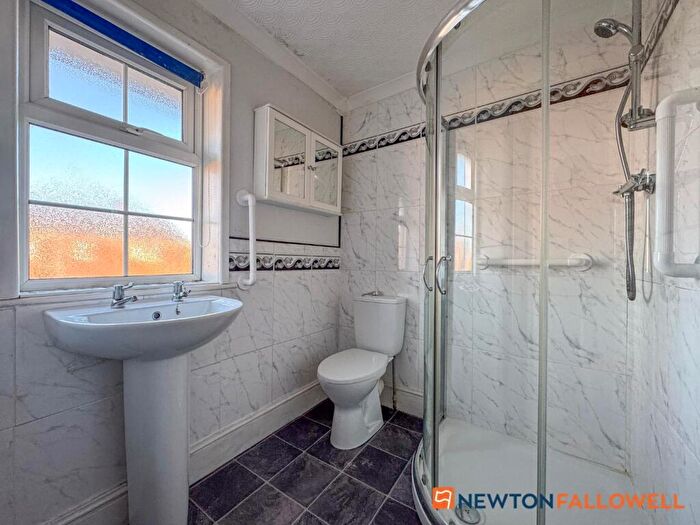 3 Bedroom Terraced House For Sale In Bakewell Close, Balderton, NG24