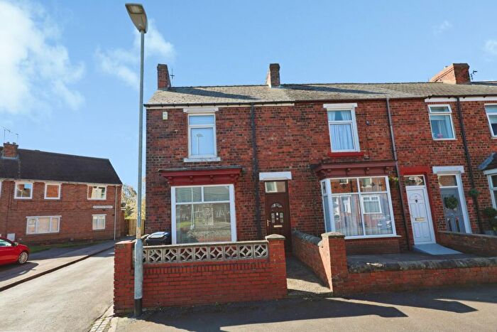 2 Bedroom End Of Terrace House For Sale In Alexandra Street, Shildon, DL4