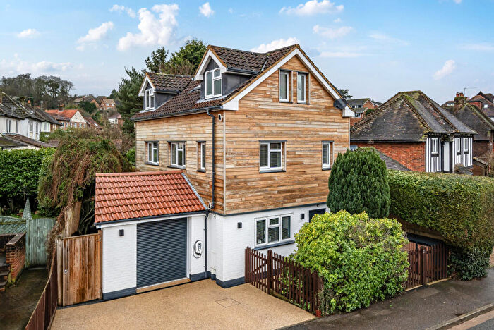 4 Bedroom Detached House For Sale In A Binscombe Lane, Godalming, Surrey, GU7