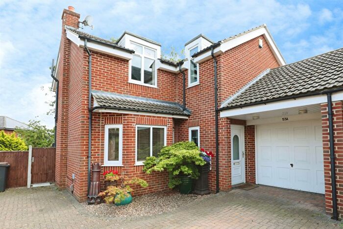 4 Bedroom Detached House For Sale In Lancaster Park Road, Harrogate, HG2