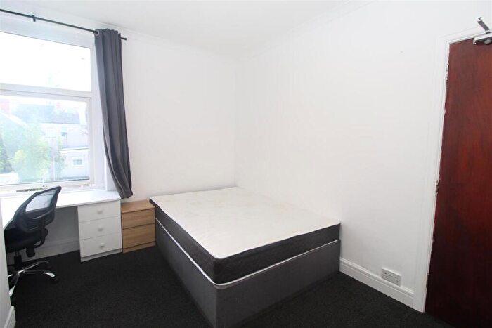 1 Bedroom House To Rent In North Road, Cathays, Cardiff, CF10