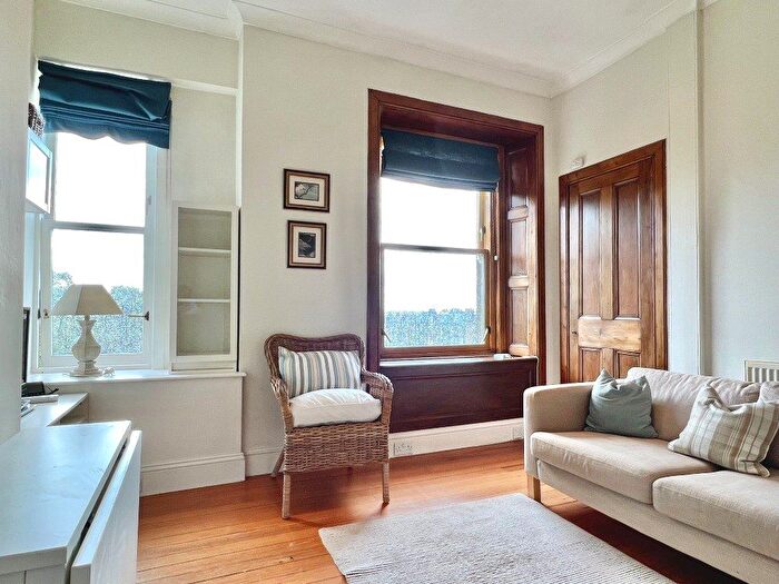2 Bedroom Property To Rent In Harrison Road, Edinburgh, EH11