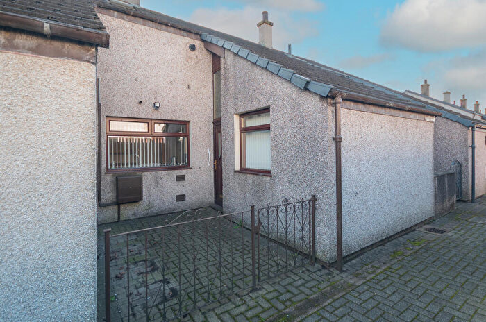 Terraced House For Sale In B Moss Knowe, Kildrum, Cumbernauld, North Lanarkshire, G67