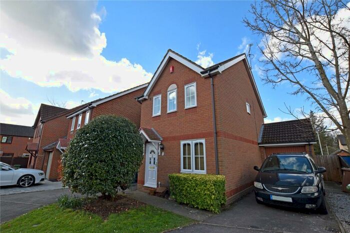 3 Bedroom Link Detached House To Rent In Madox Brown End, College Town, Sandhurst, Berkshire, GU47