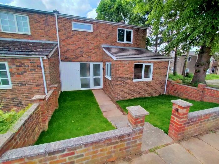 3 Bedroom Property To Rent In Grace Way, Stevenage, SG1