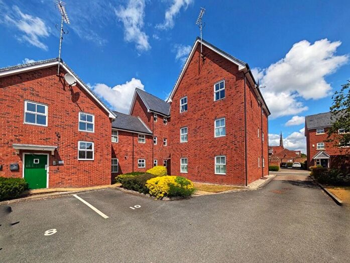 2 Bedroom Flat For Sale In Pinders Farm Drive, Warrington, Cheshire, WA1