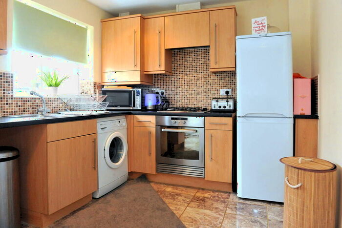 4 Bedroom Terraced House To Rent In Lawnhurst Avenue, Baguley, M23