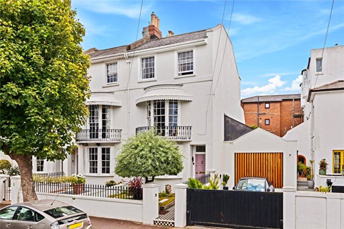4 Bedroom End Of Terrace House For Sale In Clifton Road, Brighton, East Sussex, BN1