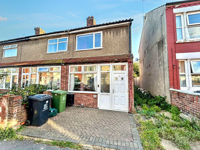 3 Bedroom End Of Terrace House For Sale In North Road, Gorleston, NR31