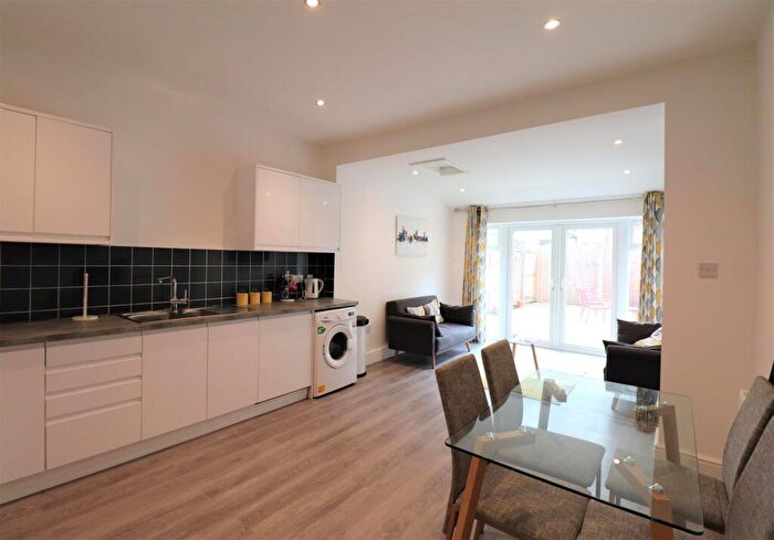 4 Bedroom Terraced House To Rent In Sefton Road, Birmingham, B16