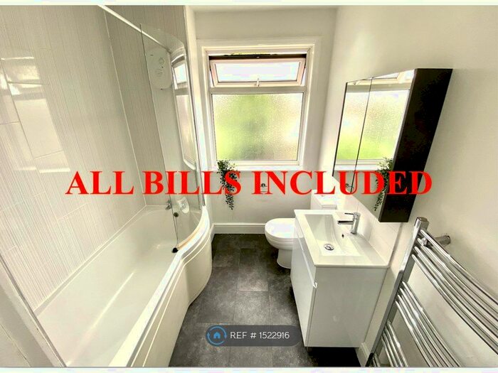 3 Bedroom Terraced House To Rent In London Road, Coventry, CV1