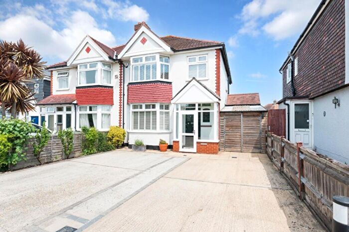 3 Bedroom Semi Detached House For Sale In Ewell By Pass, Stoneleigh, KT17