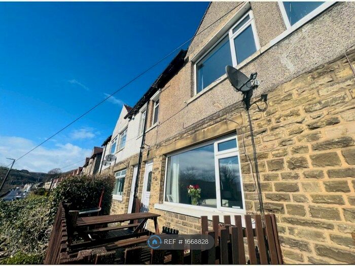 3 Bedroom Terraced House To Rent In Park Terrace, Stump Cross, Halifax, HX3