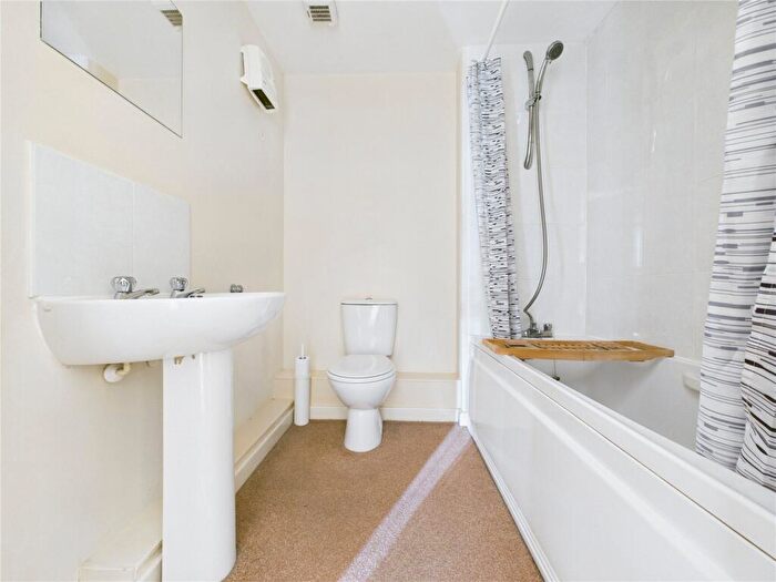 2 Bedroom Apartment For Sale In Trinity Court, Kingswood, Bristol, BS15
