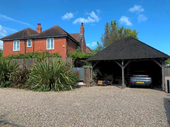 4 Bedroom Detached House For Sale In Peene, Folkestone, Kent, CT18