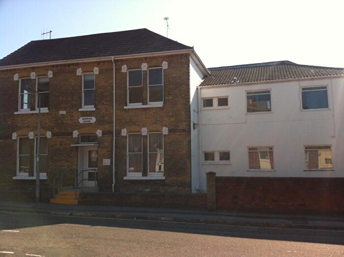 1 Bedroom Flat To Rent In Carlton Road, Polygon, Southampton, SO15