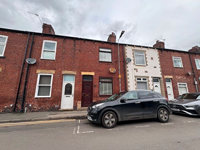 2 Bedroom Property To Rent In Princess Street, Normanton, WF6