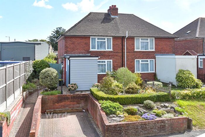 3 Bedroom Semi-Detached House For Sale In Burgess Green, Hacklinge, Deal, Kent, CT14